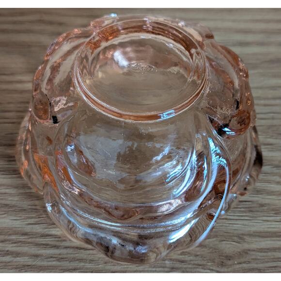 Fenton Dusty Rose Covered Candy / Trinket Dish - Cabbage Rose w/ Butterfly - Picture 5 of 7